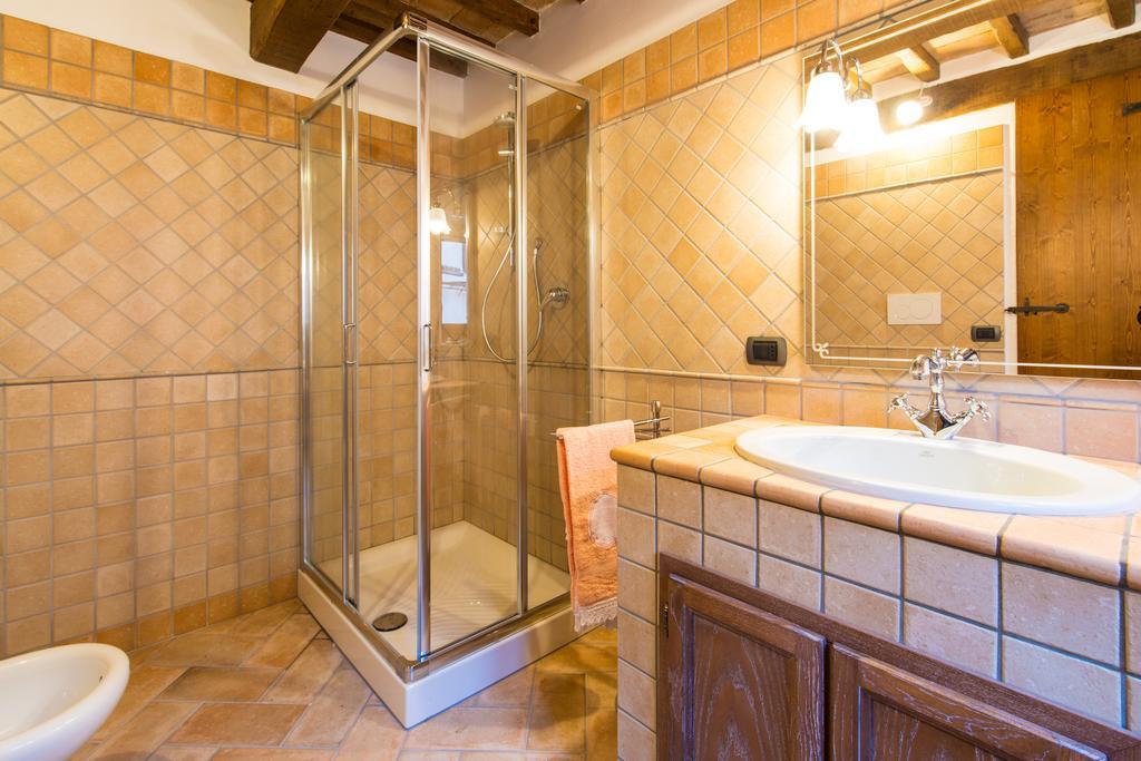 Casetta In Pietra Acqualagna Chambre photo